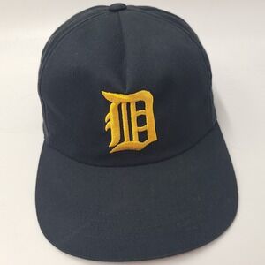 Do'Boy Hat Snapback Yupoong Black Yellow Embroidered Logo Streetwear Skate Men